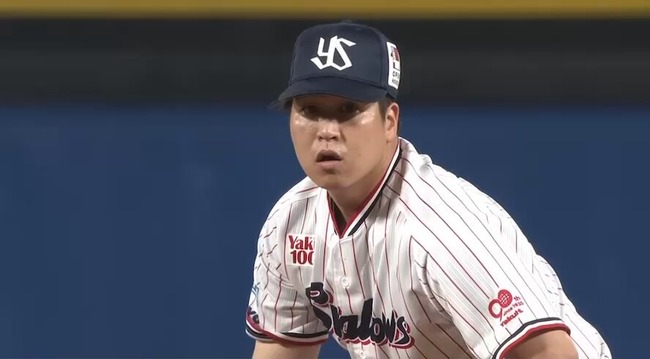 ヤクルトの矢崎拓也投手、「拓也」に登録名変更