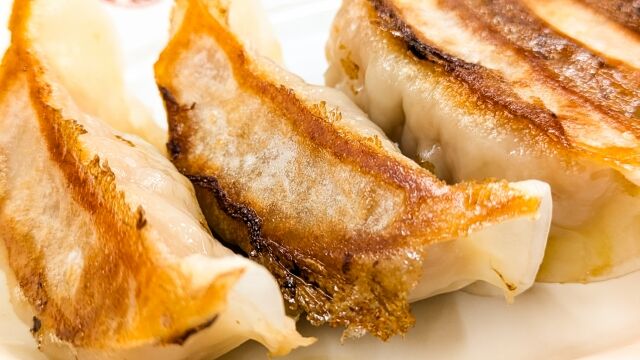 「今晩ギョーザが食べたい」と思った時にとる行動