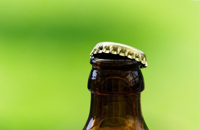 beer-bottle-3507311_640