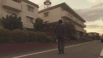 【謎】 白い巨塔の里見助教授、何故か団地住まい 【謎】 白い巨塔の里見助教授、何故か団地住まい