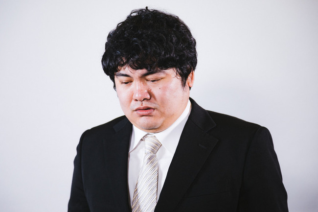 ワイ、社内のあらゆる紙文書をスキャンしてデータベース化するよう命じられ死亡