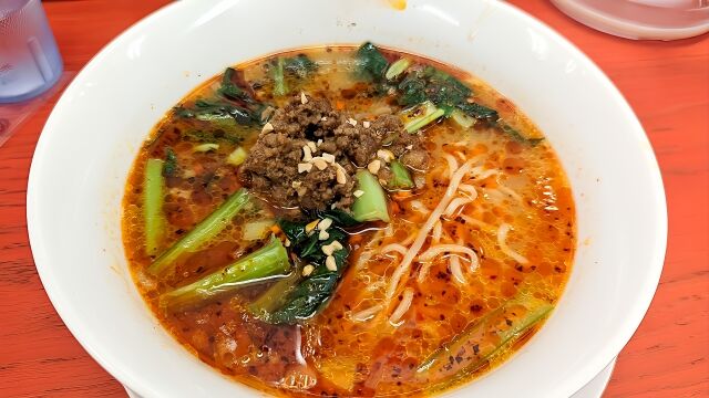 一週間に2回ぐらい担々麺のこと考えてる