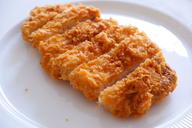 とんかつを和食と言い張るやつ、8割超え
