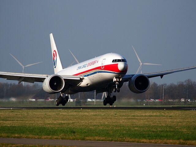 china-cargo-airlines-gd0e6cebba_640