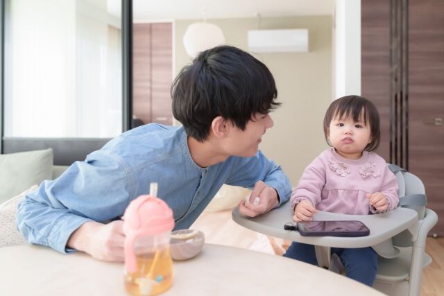 生後12か月までに親と唾液の交換するとアトピー性皮膚炎のリスクが低減する可能性が上昇か