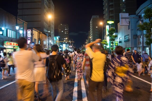 【悲報】隅田川花火の客、近隣住民を凸「トイレ貸してください」「ベランダから花火見させてください」