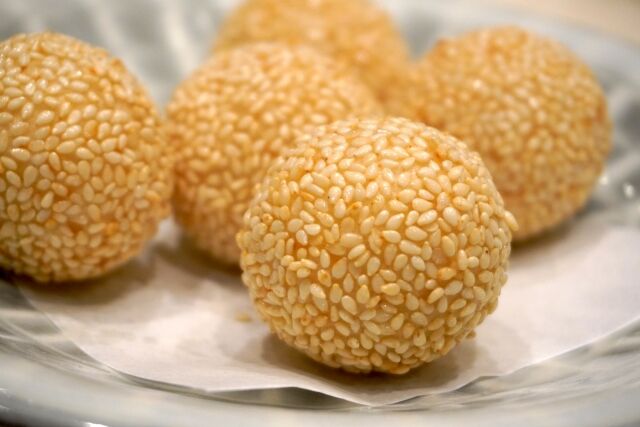 【悲報】中華料理、デザートの選手層が薄すぎる