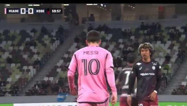 【悲報】 メッシ所属のインテル・マイアミCF vs.ヴィッセル神戸、空席でガラガラ 【悲報】 メッシ所属のインテル・マイアミCF vs.ヴィッセル神戸、空席でガラガラ