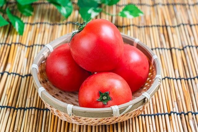 【悲報】トマトさん、ついに高級野菜へ