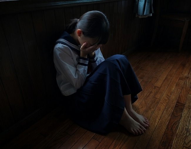 「右耳をなめて胸を触ってキスをしたのは間違いありません」 女子中学生に付きまとった81歳の男を逮捕