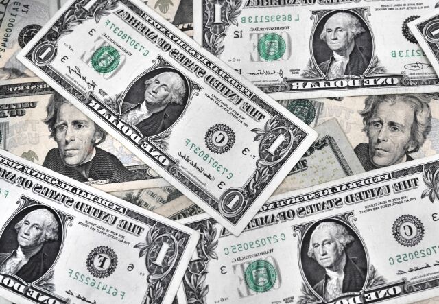 「女性を妊娠させる権利と30万ドル渡す」50歳の男性が騙され約50万円相当の暗号資産を奪われる