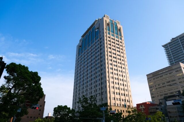 兵庫県警の巡査部長（49）、休日に煽り運転してたら口論になったので相手を逮捕して一件落着