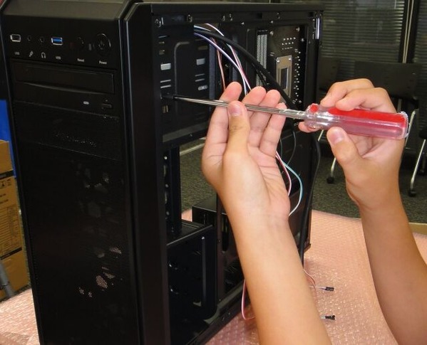 【朗報】自作PC、今が1番の買い時に！完全にはじまる！！????