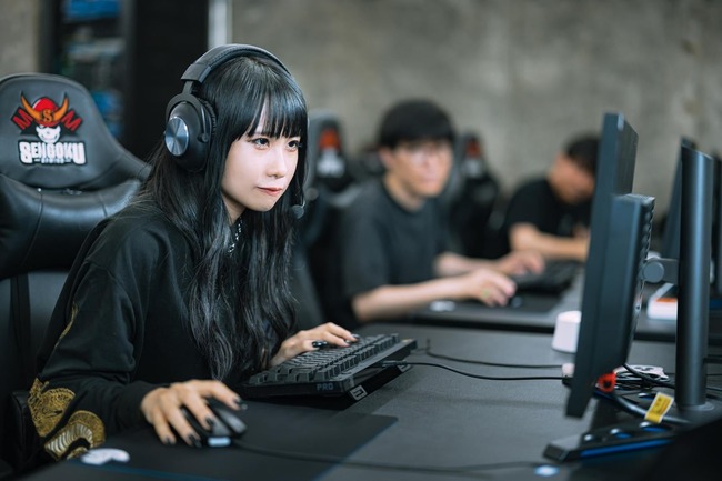 FPSゲームやると普段の人格から豹変する人多すぎない？