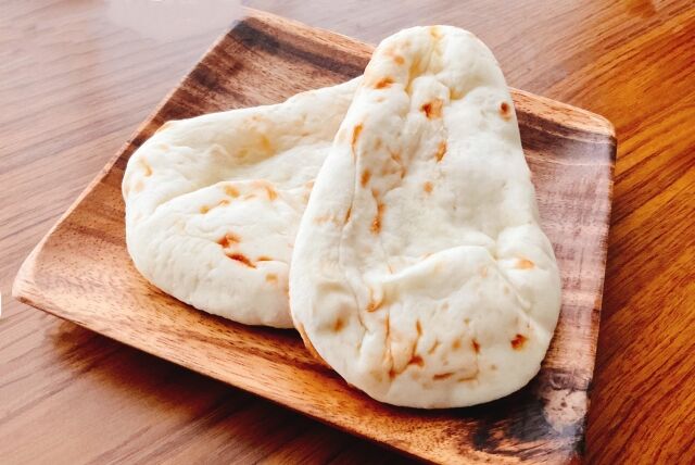 スーパーにナンがない理由ってなんやろな