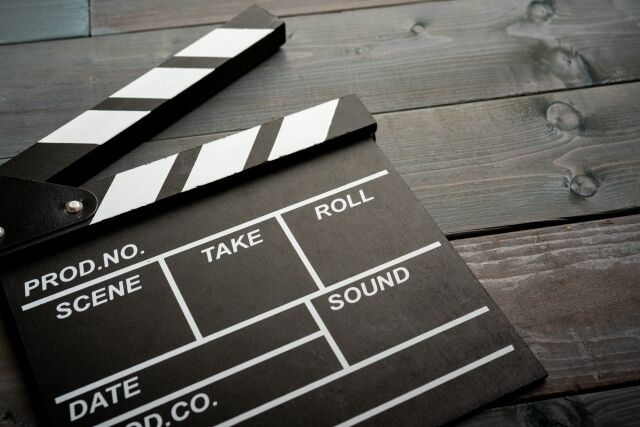 映画のタイトルに「おっさん」をつけかえて名作映画にしようぜw