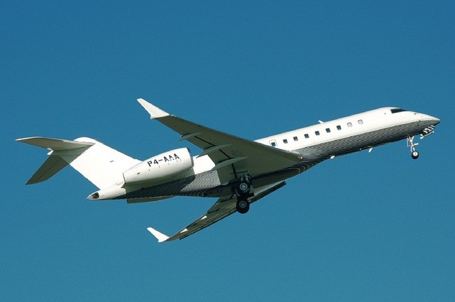 bombardier-global-express-620463_960_720