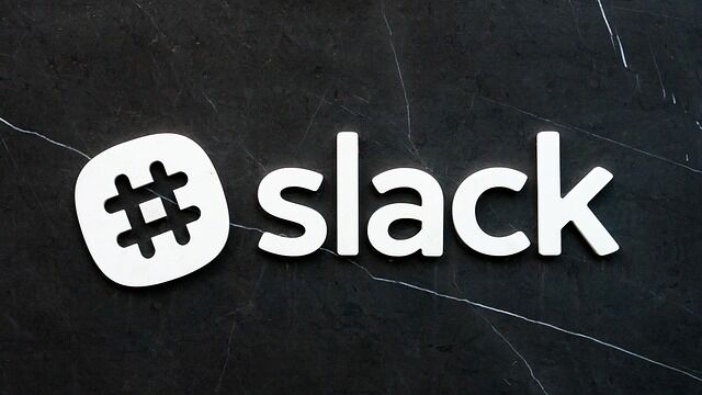 ひろゆき、識者のSlackマナーに喝「どうでもいいエチケットは生産性下げるだけ」