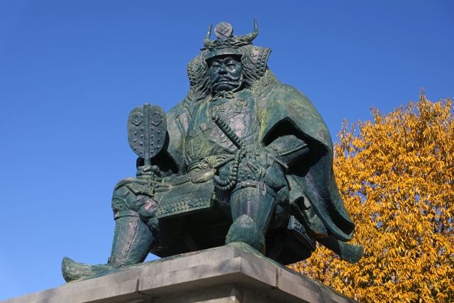 【悲報】山梨県さん、強みが「ほうとう」と「武田信玄」しかない