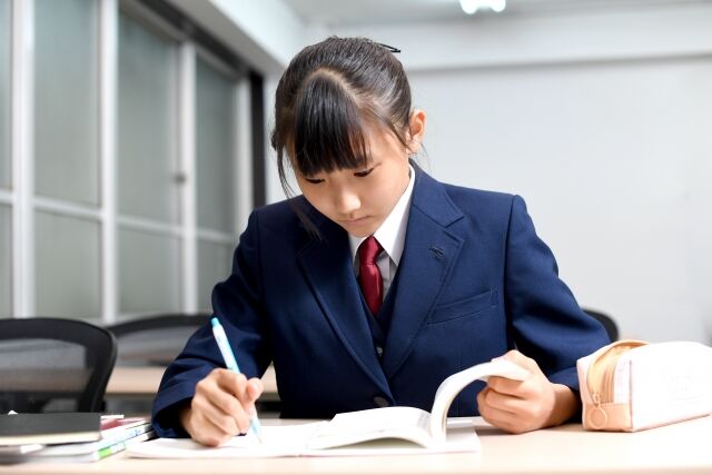 小中学生の苦手教科「算数・数学・英語」 好きな教科は「社会」
