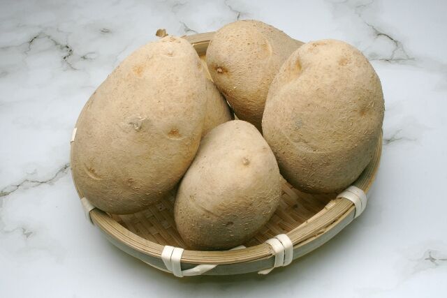 【悲報】ドイツの主食、安過ぎる…ジャガイモが2キロで230円ｗｗｗｗｗｗｗ