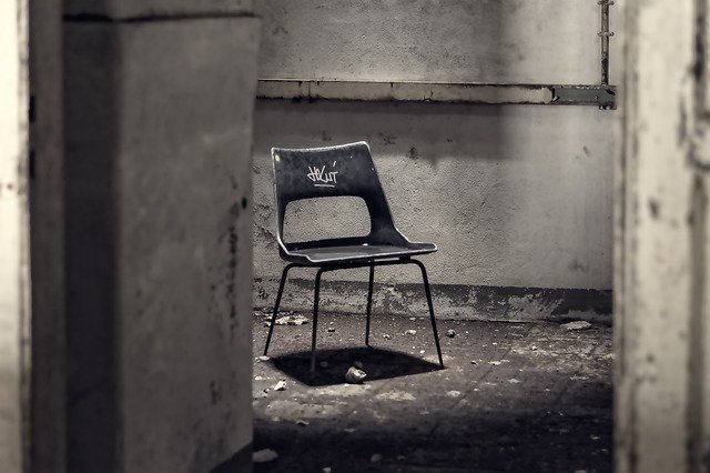 chair-2963765_640