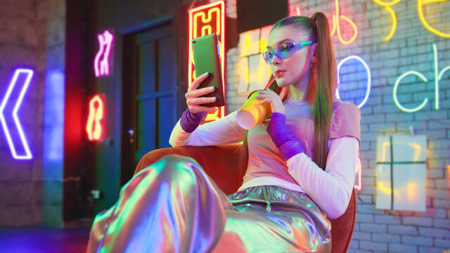 【動画】2001年のテレビ番組が予想した2020年の家庭生活がコチラ