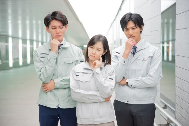 政府「日経平均5万超え。過去最高益企業続出。賃金上昇。富裕層増加」日本人の83%「景気は悪くなった」