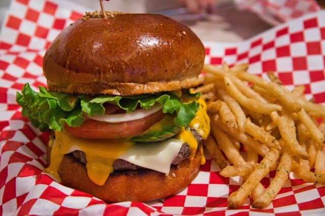 英国でジャンクフードの広告規制がはじまる