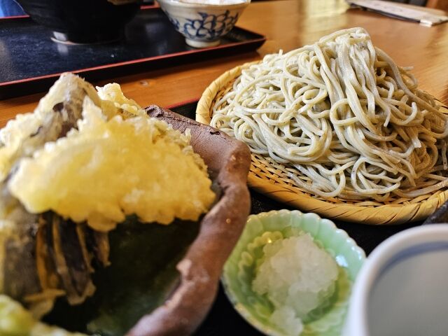 【悲報】 天もりセット、外国人には難易度が高すぎる