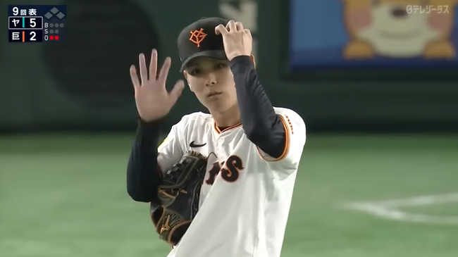巨人・泉圭輔「山崎伊織にスイッチ貸したら『パワプロ』のペナント20年分のデータ全部消された😭」 巨人・泉圭輔「山崎伊織にスイッチ貸したら『パワプロ』のペナント20年分のデータ全部消された😭」