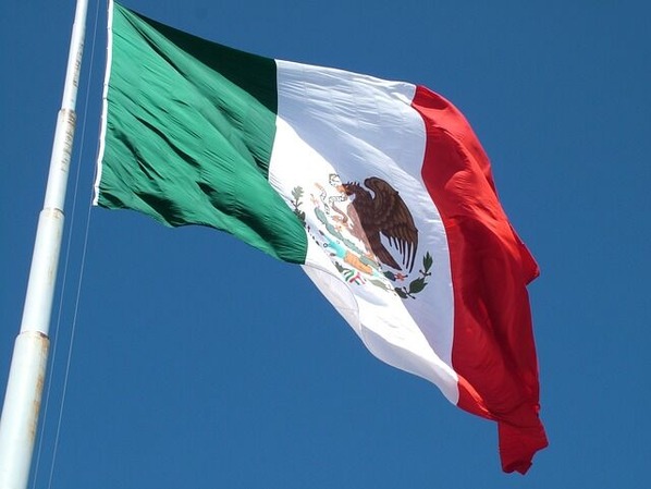 flag-815077_640