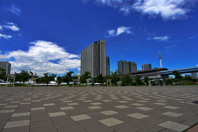 百合子、東京駅―有明を結ぶ新しい地下鉄を計画