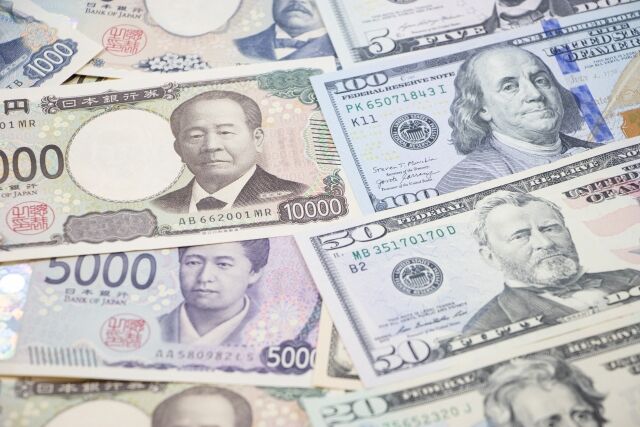 【悲報】現在の円安、1ドル270円相当と判明