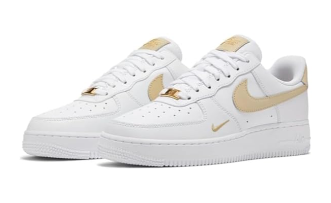 NIKEスニーカーブーム、終わる