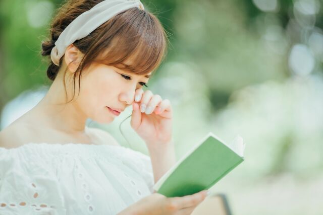 【悲報】Tiktokユーザー向けの恋愛小説、中身が薄すぎる