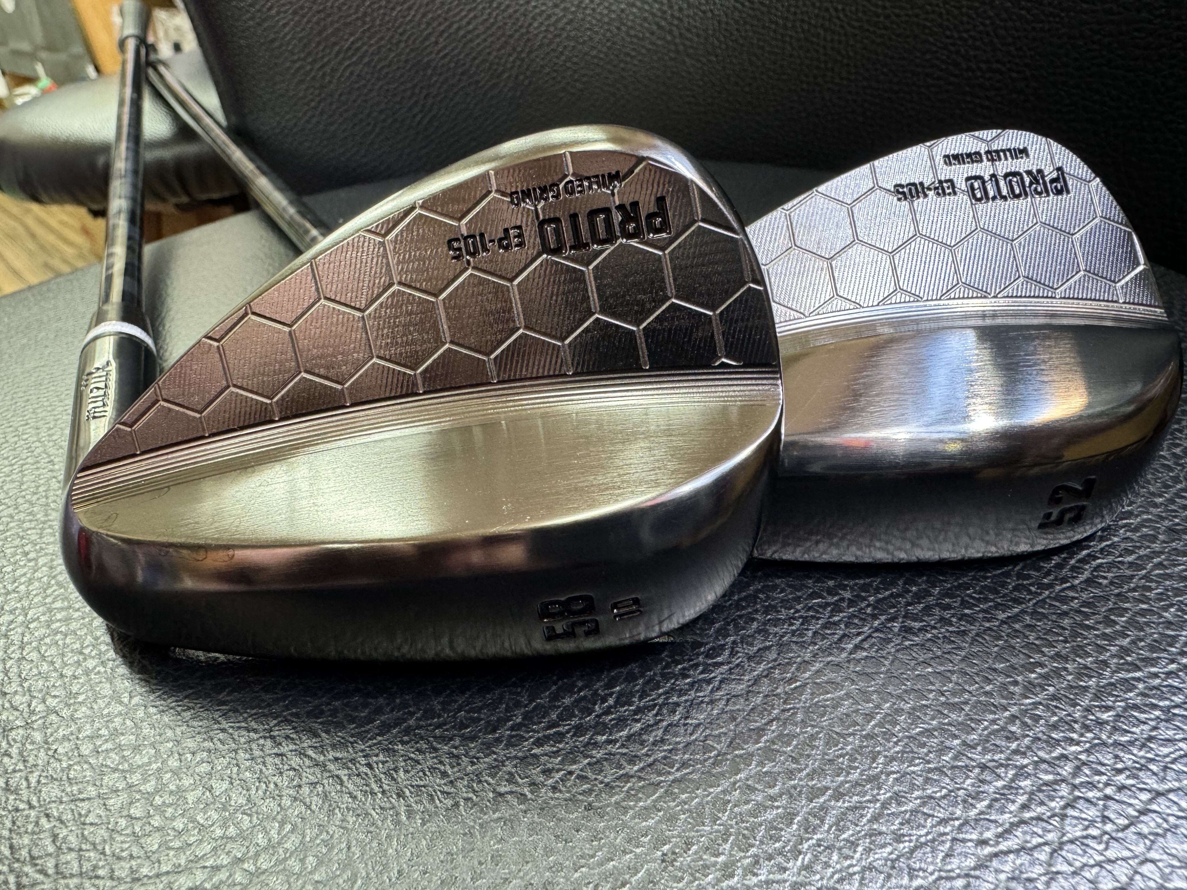 OSG 超硬エンドミルWXスーパーコート（高精度ブルノーズ） 3103011 WXS-CPR-3XR0.3X0X25 WXSCPR3XR0.3X0X25 OSG 超硬エンドミルWXスーパーコート(高精度ブルノーズ) 3100406