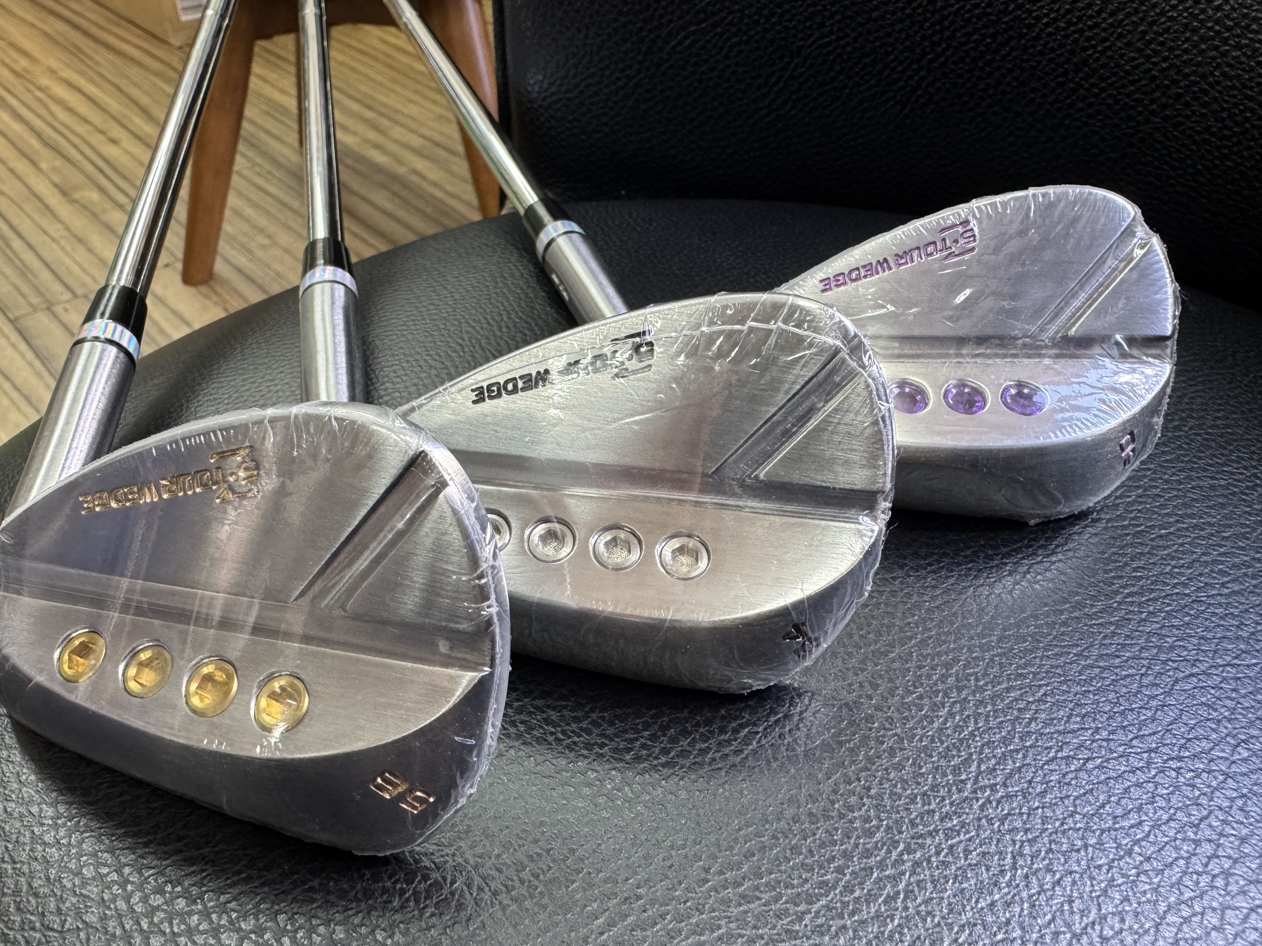 AXIS Golfアクシスゴルフ Z5Tour 50 54 58 DG S200 アクシスゴルフ Z5 ツアーウェッジ【“やさしいウェッジ” の最