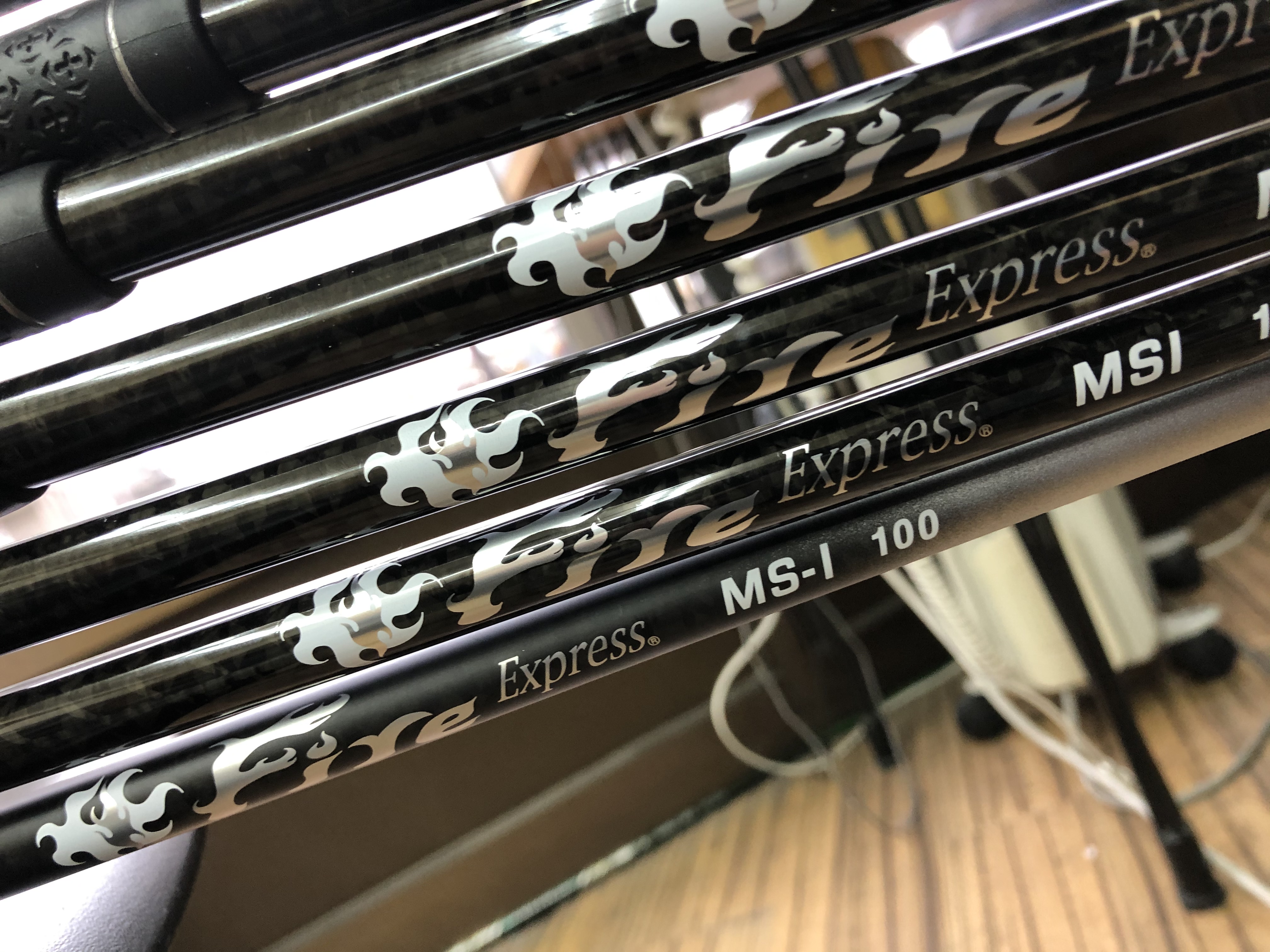 FireExpress CFI-191 ファイアーエクスプレスアイアン7本セット 三浦技研のやさしい軟鉄鍛造アイアン発見！さっそく試打してみた