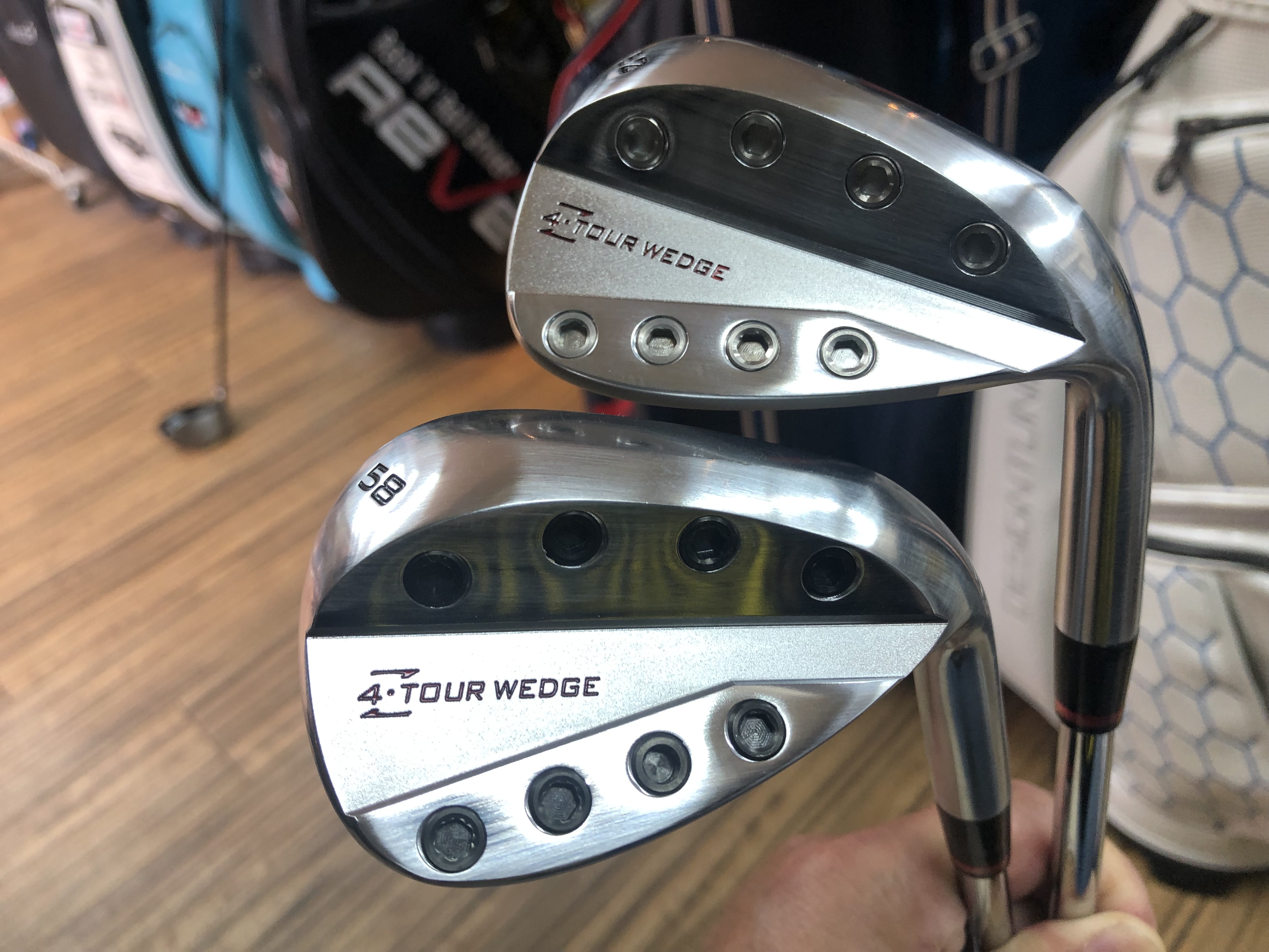 AXIS GOLF Z4 Wedge もうすぐ発売🎶 : CHOICE 店長の切磋琢磨なブログ