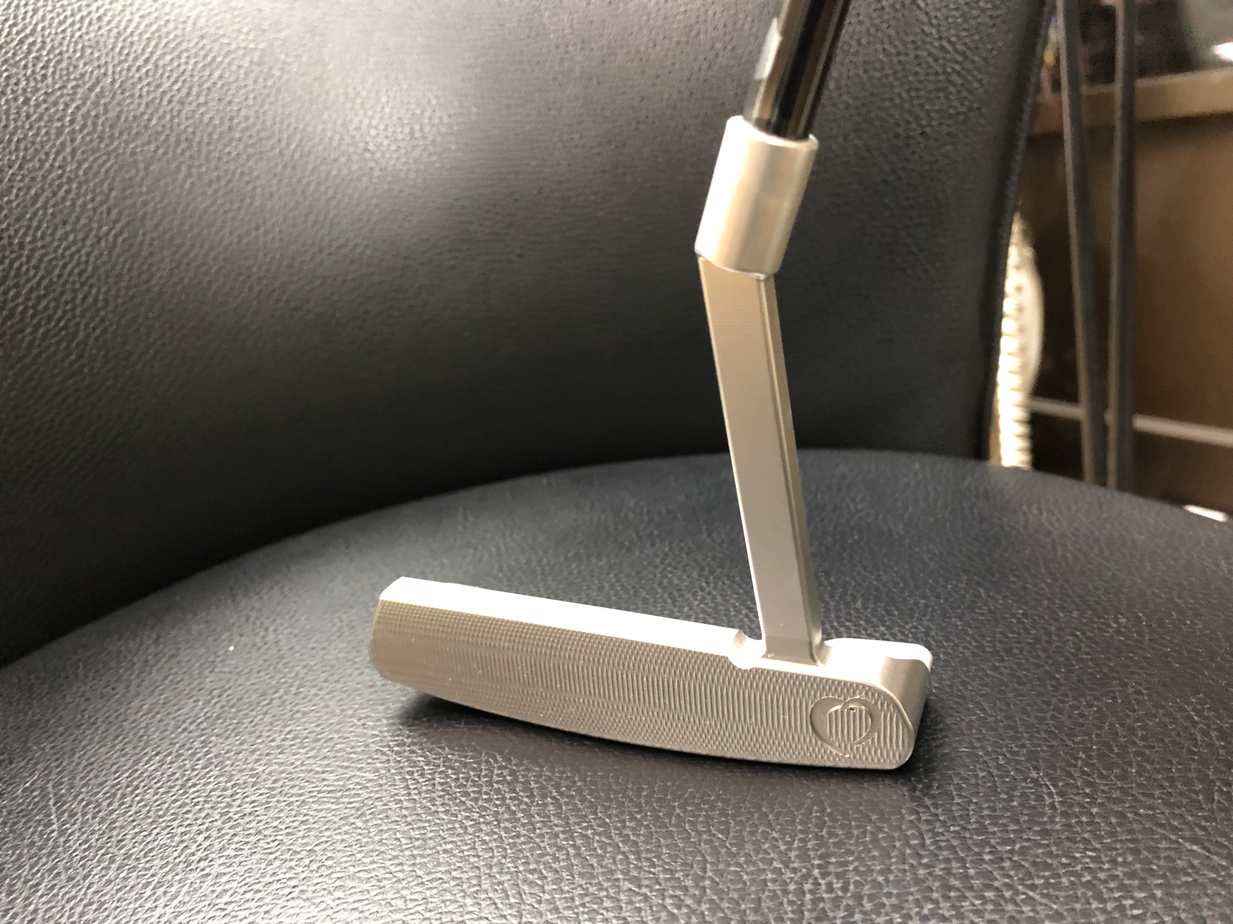 Modart МРС パター ロングスラントreve BLACK NIGHT