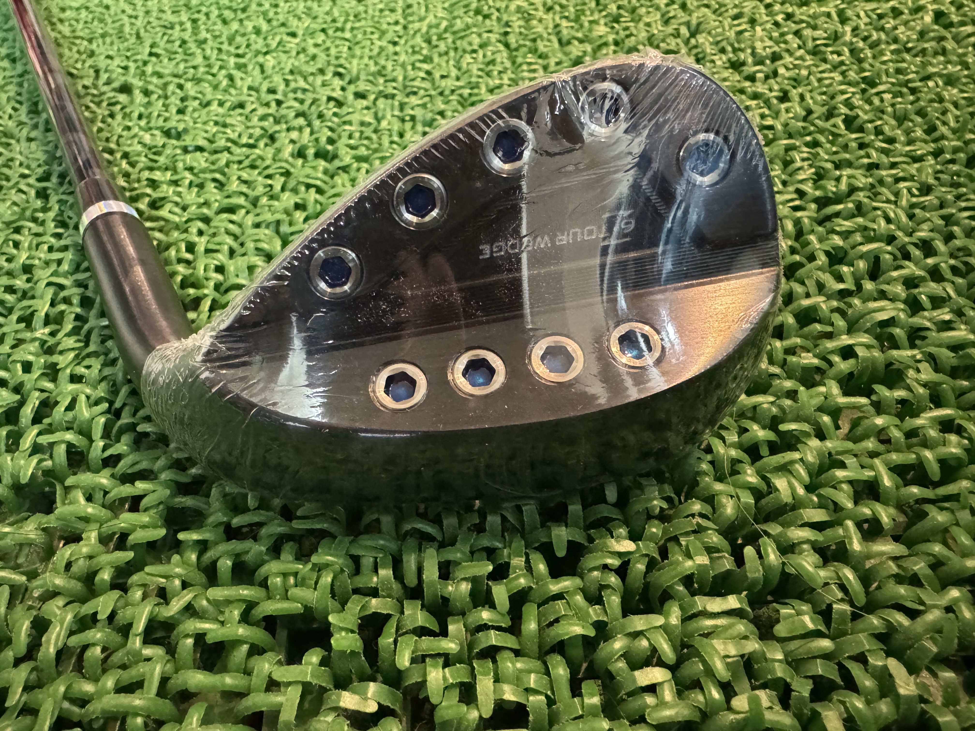 アクシスZ6 Tour Wedge 52度 58度 2本 アクシスゴルフ Z6 ツアーウェッジ【ツアーレベルの操作性と構えやすさ