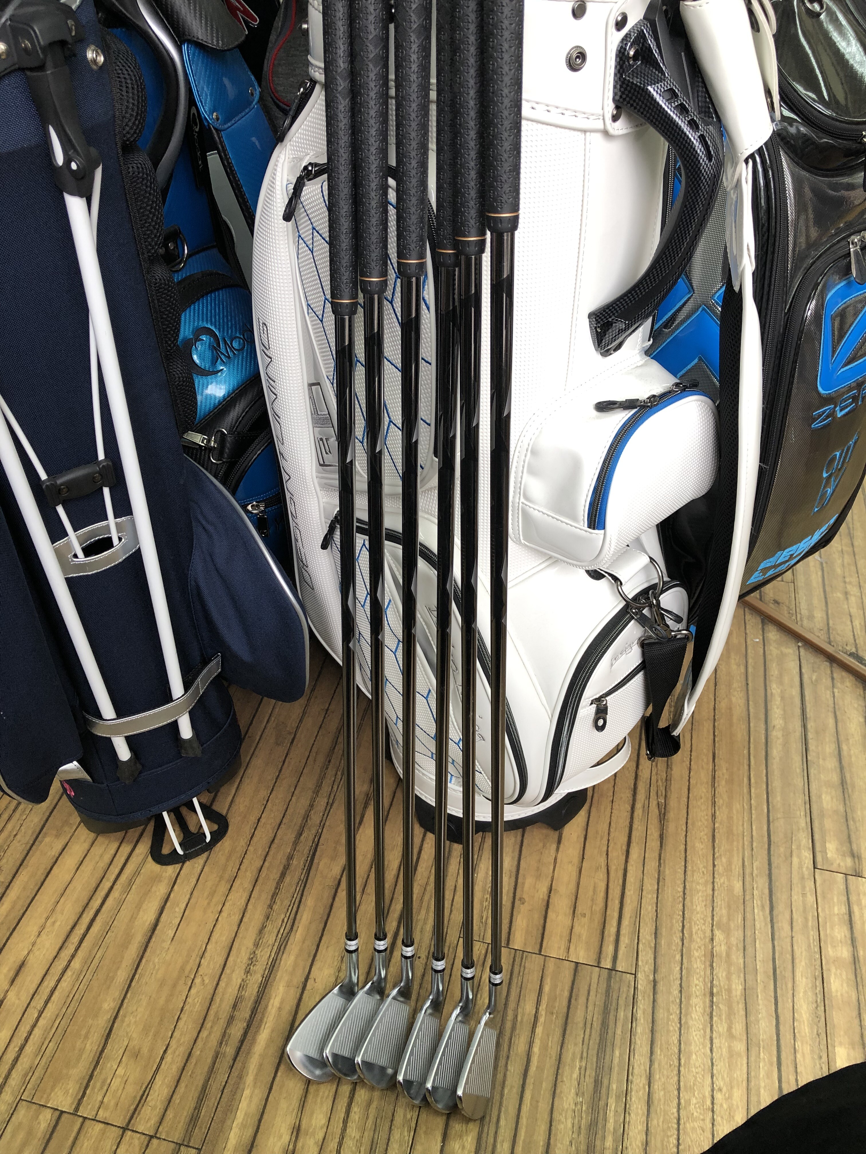 SRIXON ZX5 & Fulikura DIAMOND SPEEDER : CHOICE 店長の SRIXON ZX5 & Fulikura DIAMOND SPEEDER : CHOICE 店長の