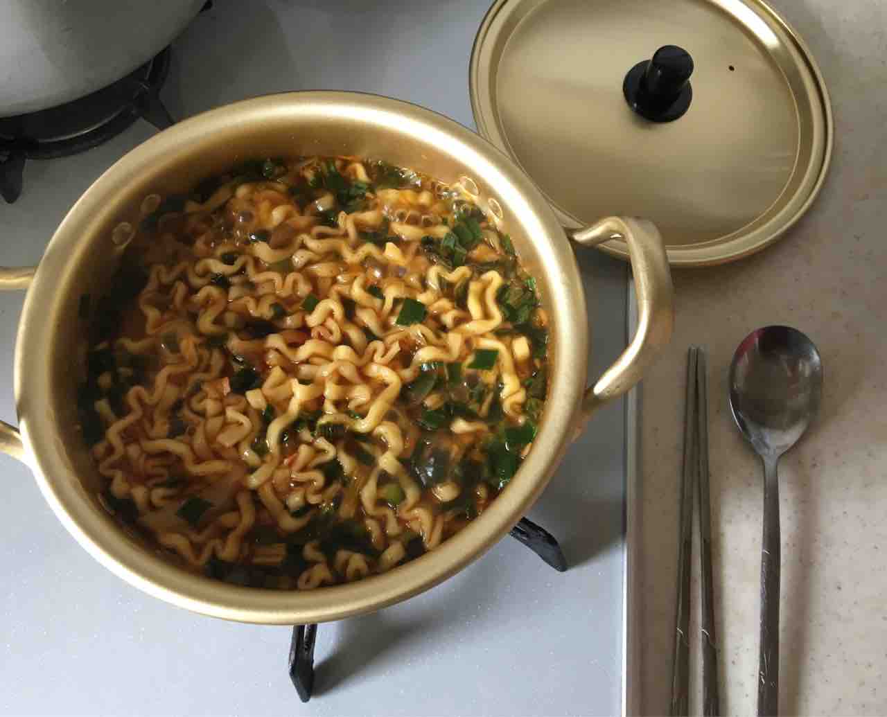 韓国ラーメン鍋 ごまめのハルハルblog