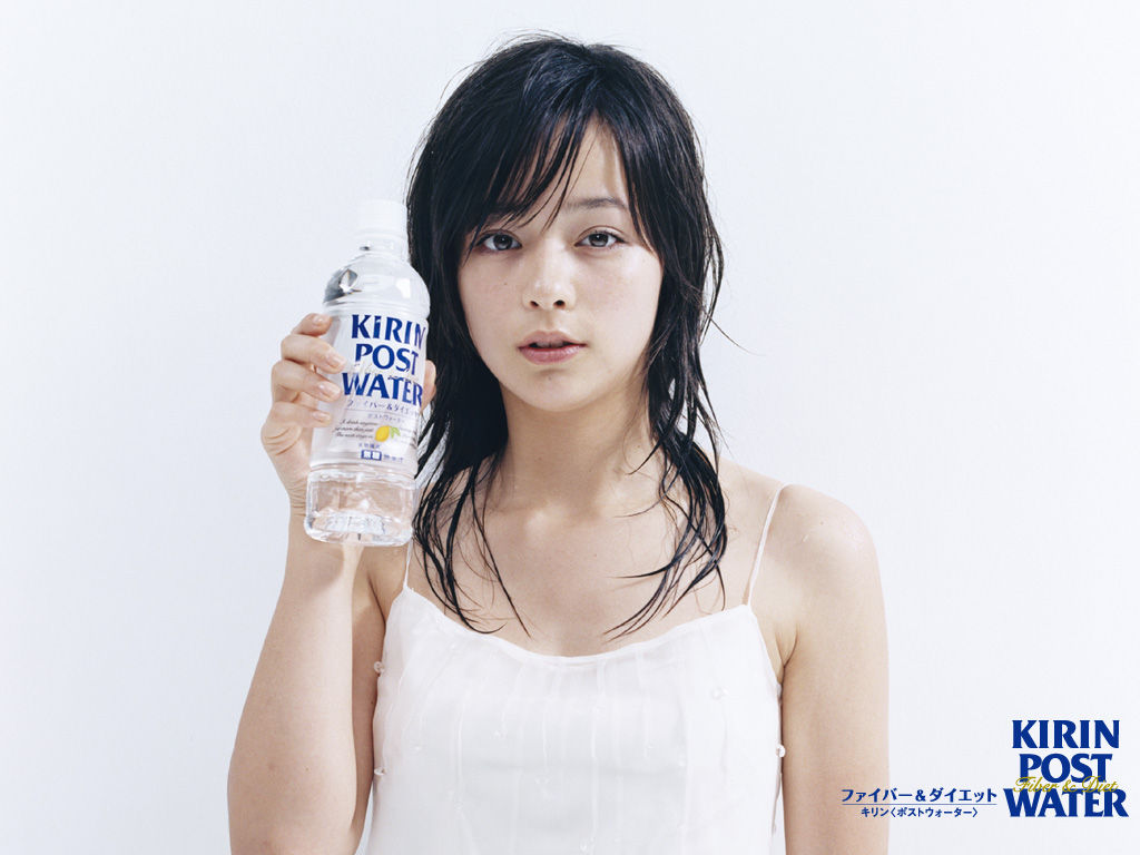 サッカー 原口元気 噂の恋人 はフリーアナで4歳年上の香屋ルリコ 結婚視野に真剣交際 06 11 スポーツ魂neo サッカー 原口元気 噂の恋人 はフリーアナで4歳年上の香屋ルリコ 結婚視野に真剣交際 06 11 スポーツ魂neo