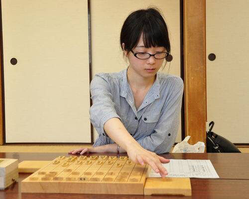 画像 藤井聡太を破った美人女流棋士 室田伊緒が話題に パチンコ激震速報