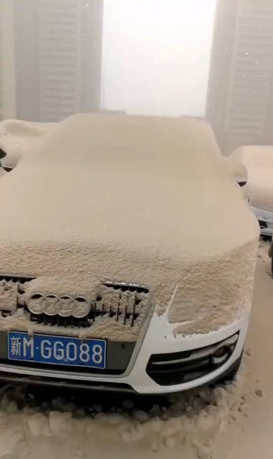 中国の大気汚染の雪