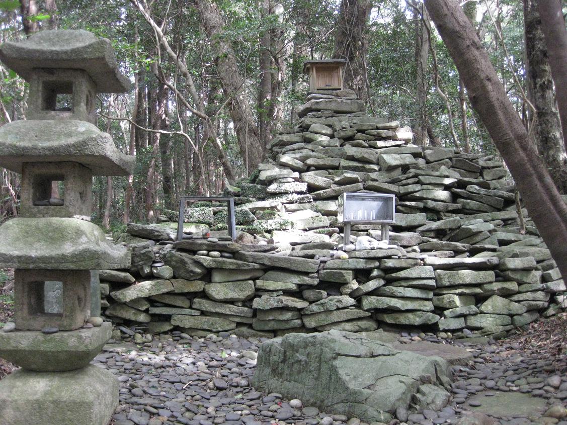 オソロシドコロ の反響がすごい 民泊ーごんどうのブログ