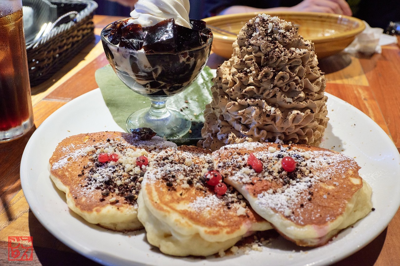 コナズ珈琲でハワイアンパンケーキ食って来た : ごんじゅ（´・ω・｀poo）のどうしたいんやっほー