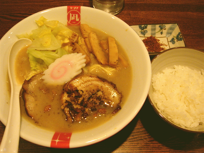 自称 日本一ラーメンを食べた男 のラーメン本紹介 及びラーメン関連